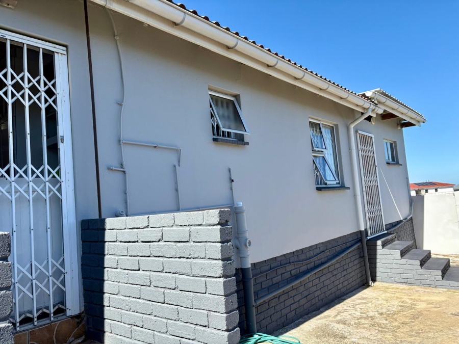 3 Bedroom Property for Sale in Amalinda Eastern Cape